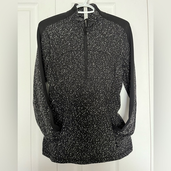 Lululemon Run Briskly 1/2 Zip - Picture 3 of 8